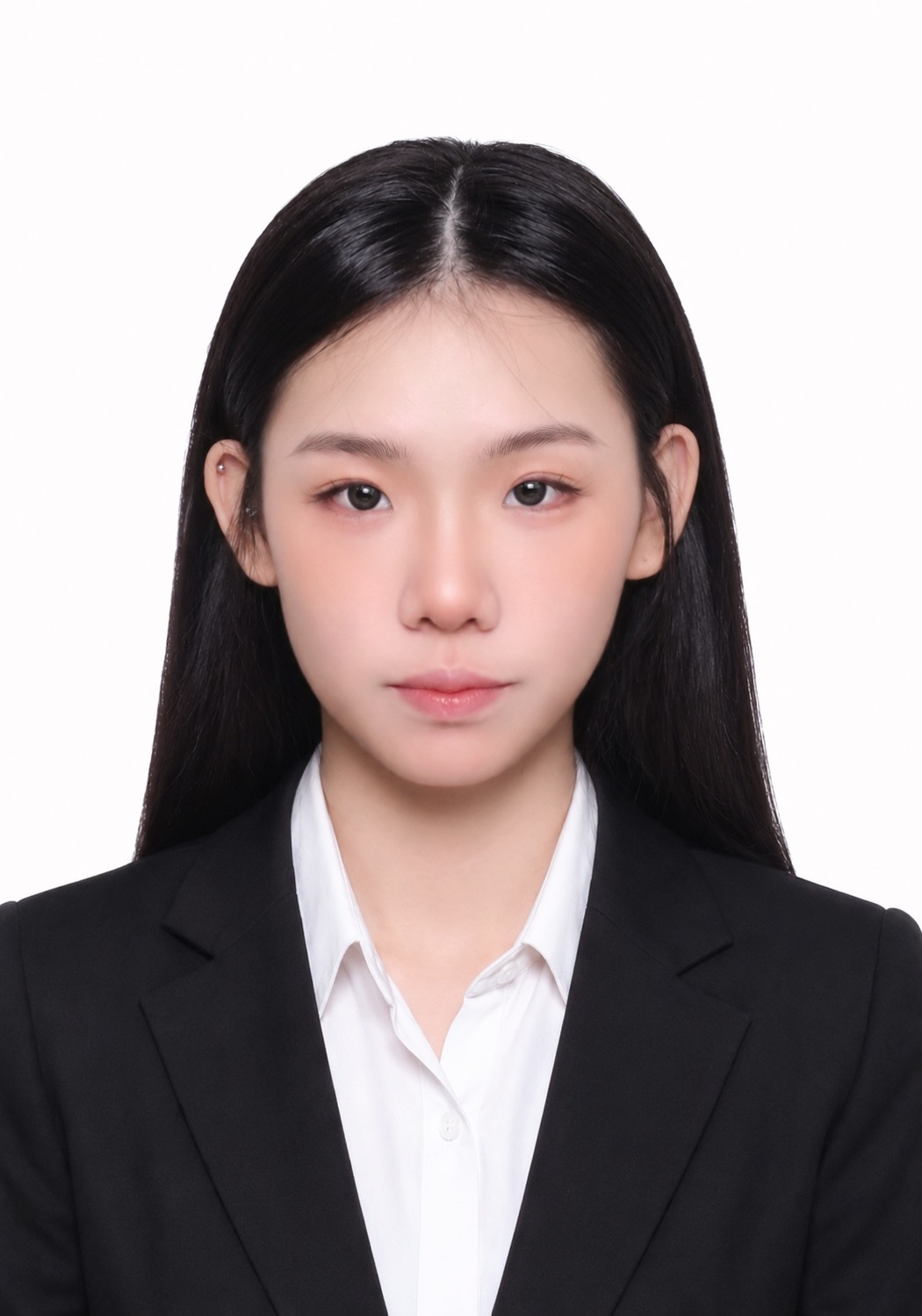 Professional portrait of Xin Yu